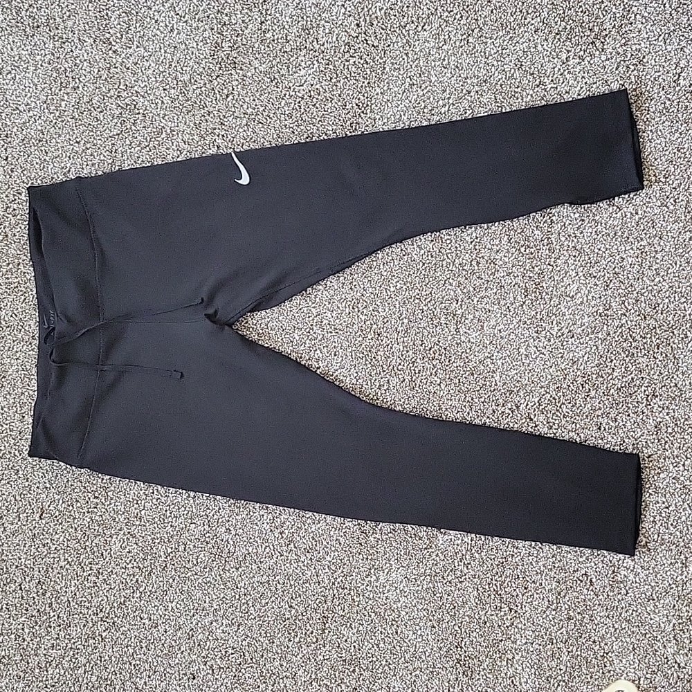 Nike dri fit legging capri